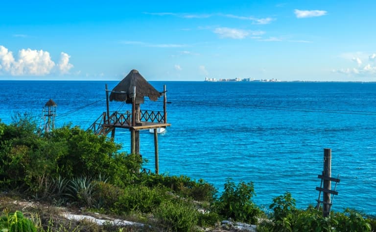 Découverte d'Isla Mujeres en catamaran