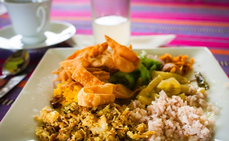 Cours de cuisine et déjeuner typique de la région des épices